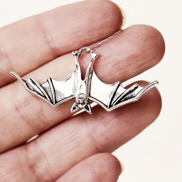 Shiny Bat Dangle Earrings For Women and Men Silvery and Golden color - Picture 4 of 4